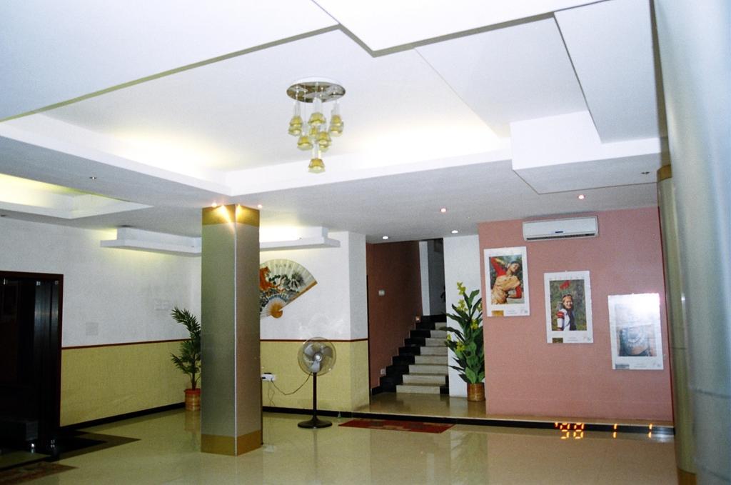 גווהטי Hotel Fame City מראה חיצוני תמונה